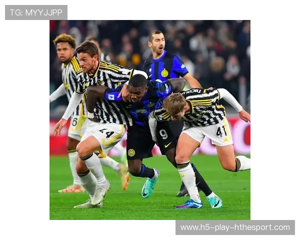 麦肯尼禁区混战中凌空侧勾破门，助尤文图斯重返前四